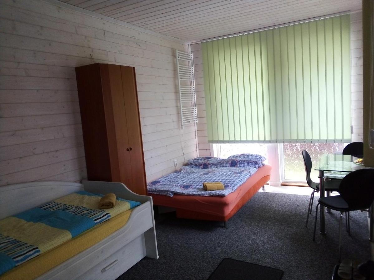 شقة Rekreacni Chatka / Tiny House Františkovy Lázně المظهر الخارجي الصورة